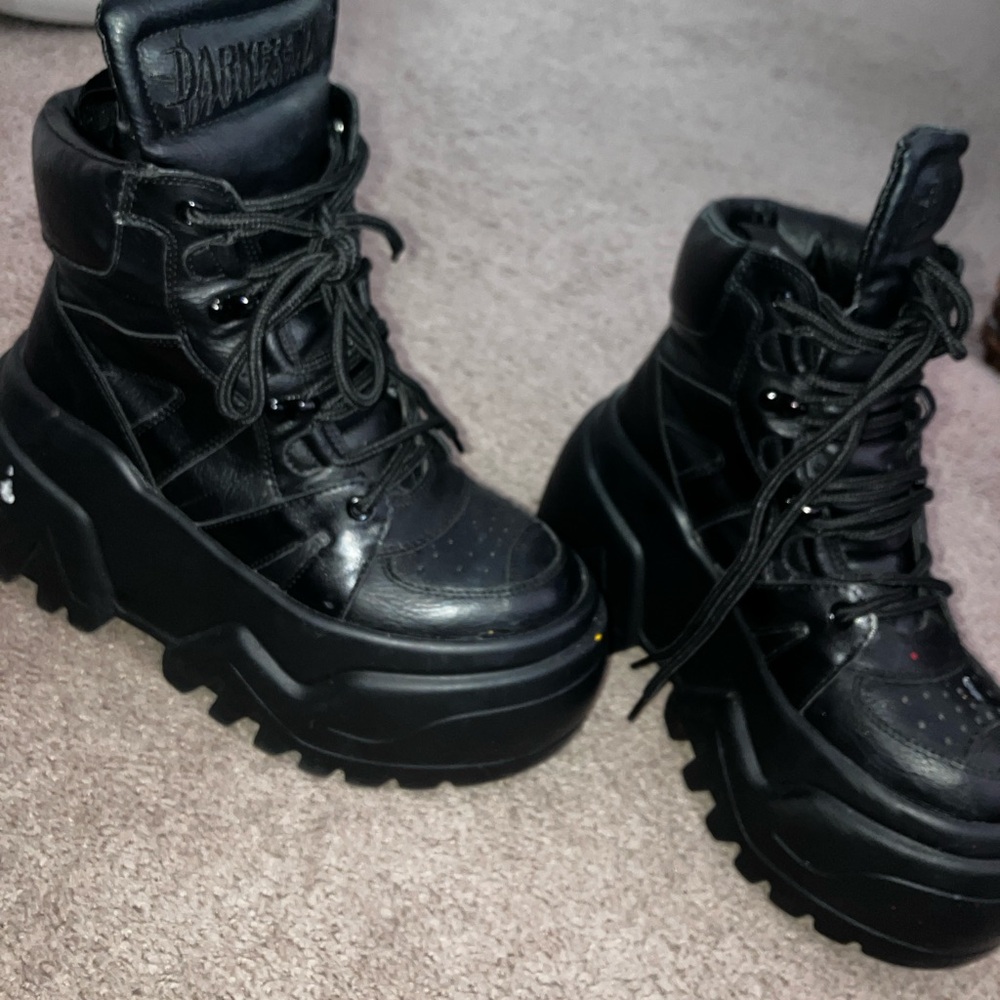 Darker Wavs Crossfade platform sneakers